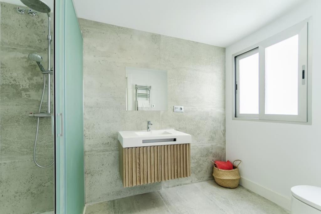 Moderno Y Completo Apartamento Frente Al Mar 马拉加 外观 照片